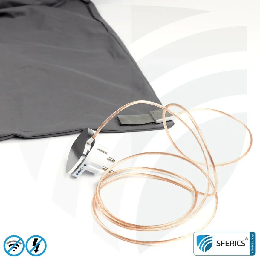 Abschirmender Schlafsack Elektrosmog PRO | Mobiler Strahlenschutz gegen WLAN, Handy, LTE, 5G, ... mit Wirkungsgrad über 99,99 % (42 dB) | frei stehend, ohne Deckenaufhängung | NF erdbar