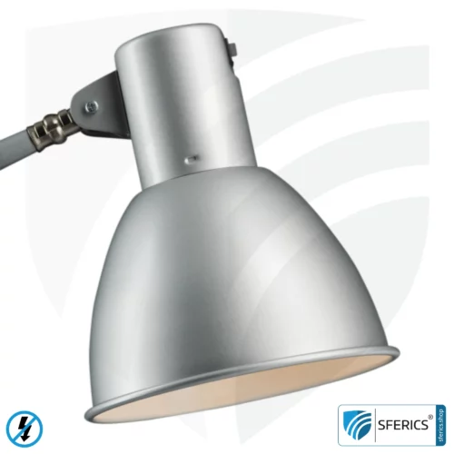 Geschirmte Lampe LONDON im Design SILBER | Schreibtischlampe für den hellen Arbeitplatz oder als geniale Werklampe | E27 Fassung 18 Geschirmte Lampe im Design SILBER | Schreibtischlampe für den hellen Arbeitplatz oder als geniale Werklampe | E27 Fassung