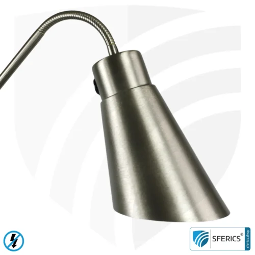 Geschirmte Stehleuchte AMSTERDAM | silber | modernes Design mit stylischen Elementen aus gebürstetem Stahl + Aluminium | Schlauchgelenke, in alle Richtungen drehbar | G9 Fassung 9 Geschirmte Stehleuchte AMSTERDAM | silber | modernes Design mit stylischen Elementen aus gebürstetem Stahl + Aluminium | Schlauchgelenke, in alle Richtungen drehbar | G9 Fassung